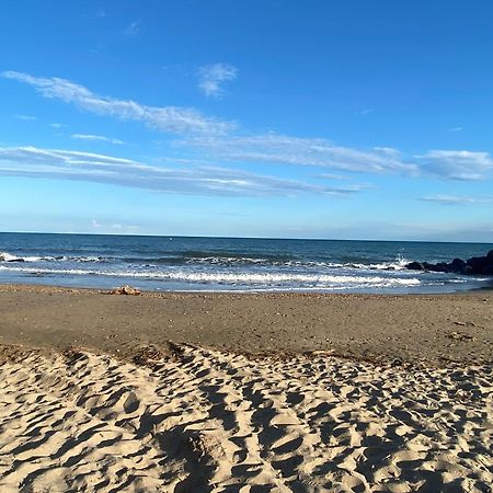 Du Cote De Chez Swann A 150 M De La Plage Vias Eksteriør billede
